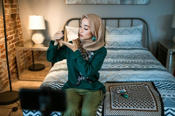 Wie verhindert man Muskelabbau bei längerer Bettruhe durch Krankheit?