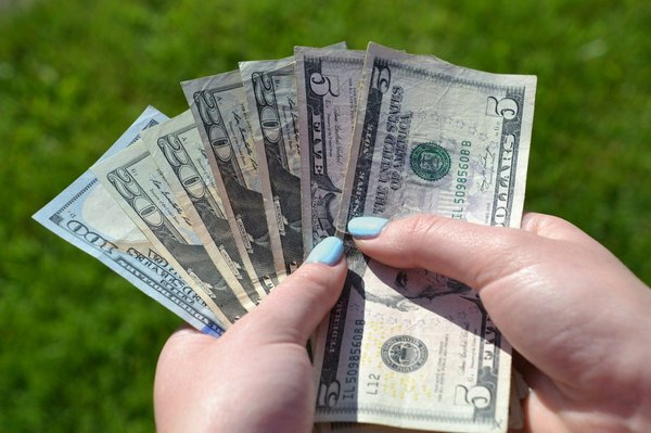 Wie wählt man energiesparende Haushaltsgeräte für eine nachhaltige Küche aus?